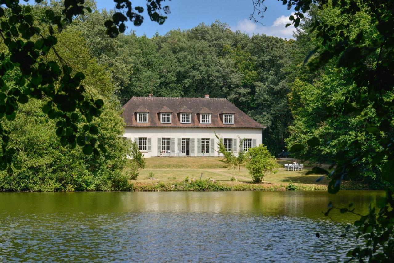 La Genetiere - Grande Maison Avec Etang En Sologne Mery-es-Bois Exterior photo