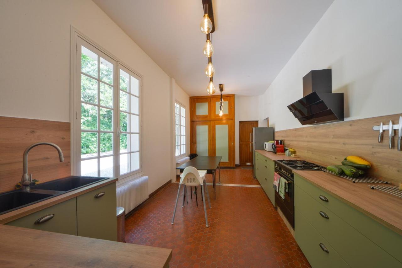 La Genetiere - Grande Maison Avec Etang En Sologne Mery-es-Bois Exterior photo